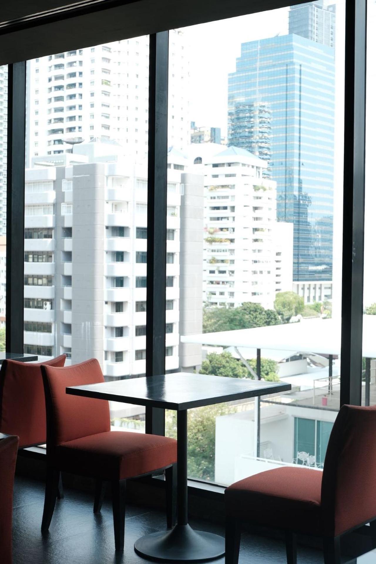 Metacity Bangkok Exteriör bild
